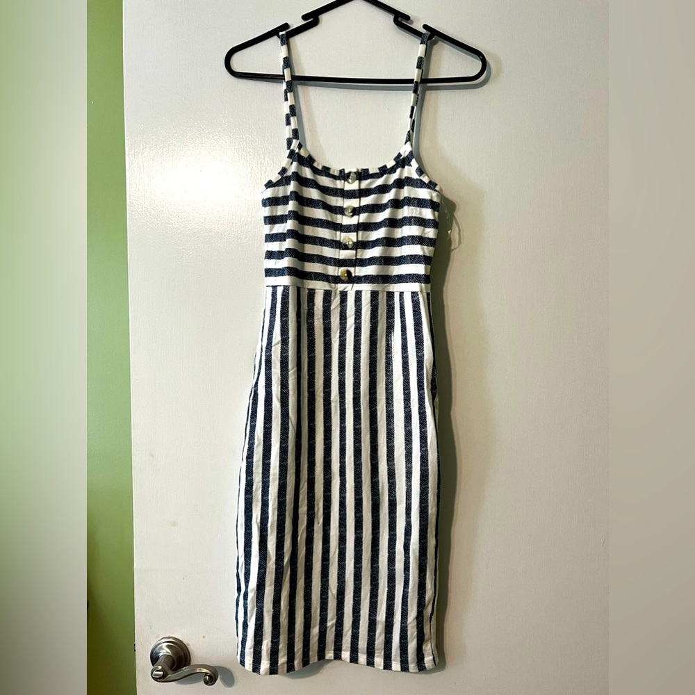 Super cute striped summer dress